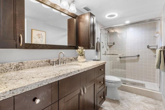 7270 Ashford Place 107, Delray Beach, FL 33446