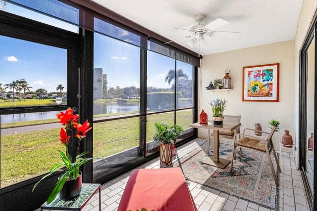 7270 Ashford Place 107, Delray Beach, FL 33446