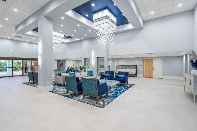 7270 Ashford Place 107, Delray Beach, FL 33446