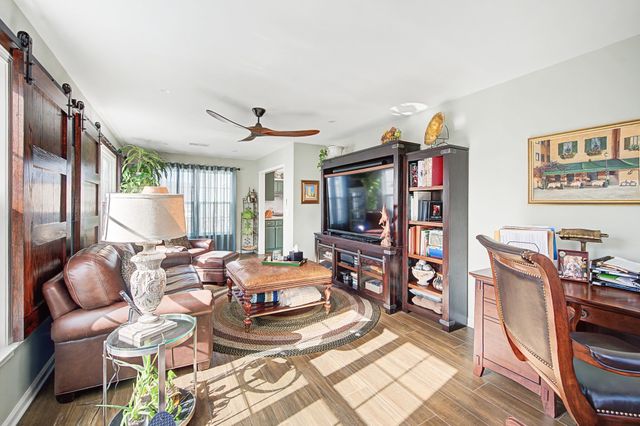 246 Myhr Grn, Nashville, TN 37221