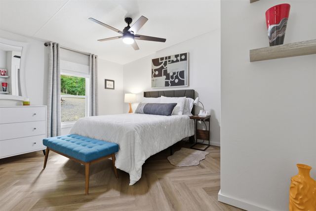 576 Narrow Circle, Inman, SC 29349