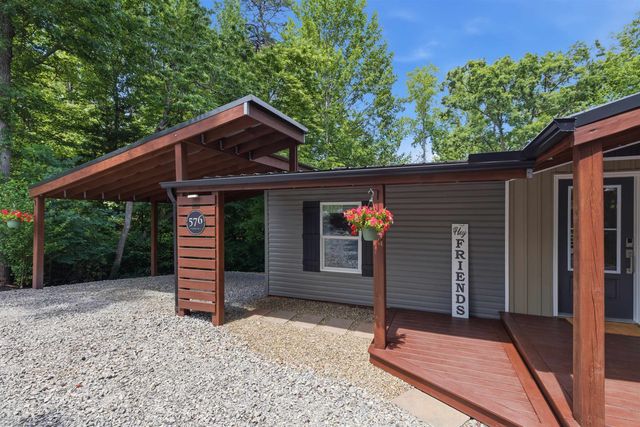 576 Narrow Circle, Inman, SC 29349