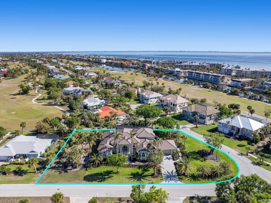 1266 Par View DR, Sanibel, FL 33957
