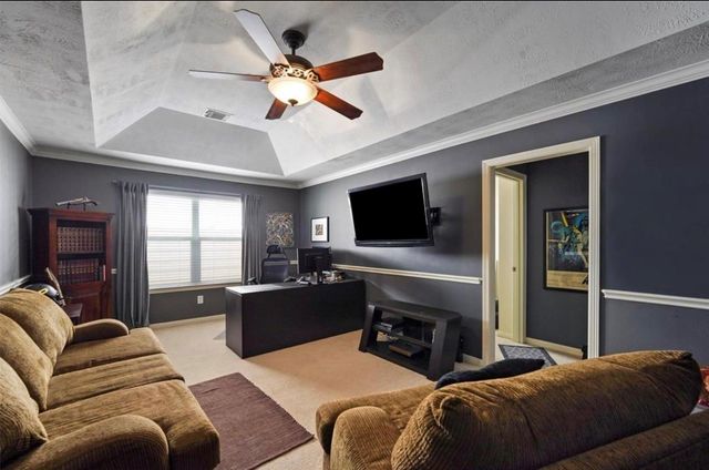 2646 Couch, Houston, TX 77008