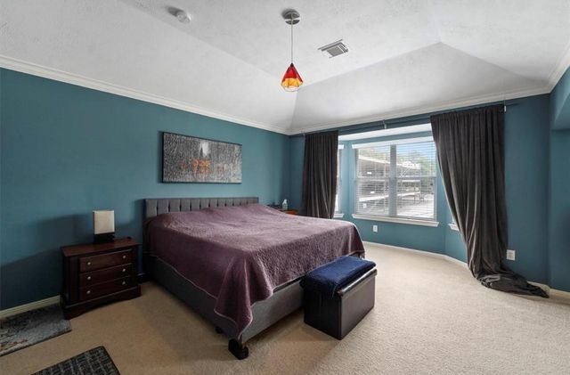 2646 Couch, Houston, TX 77008