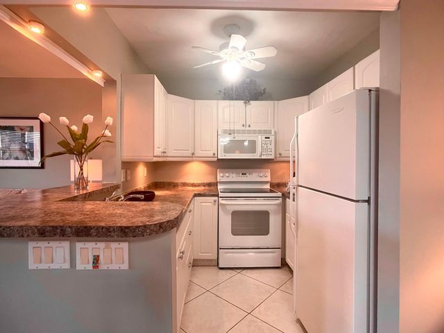 243 Coventry K, West Palm Beach, FL 33417
