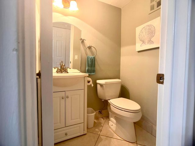 243 Coventry K, West Palm Beach, FL 33417