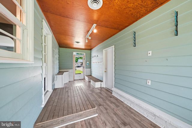 16 FORD AVE, Boonsboro, MD 21713