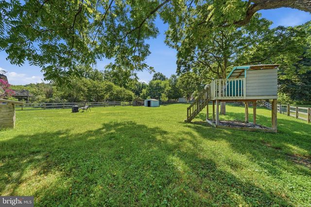 16 FORD AVE, Boonsboro, MD 21713