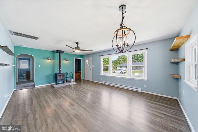 16 FORD AVE, Boonsboro, MD 21713
