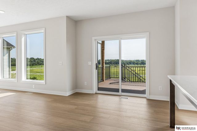 11003 N 159 Avenue, Bennington, NE 68007