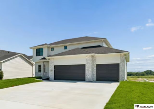 11003 N 159 Avenue, Bennington, NE 68007
