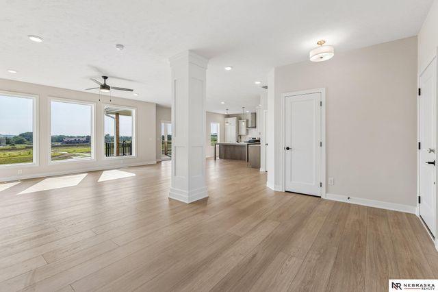 11003 N 159 Avenue, Bennington, NE 68007