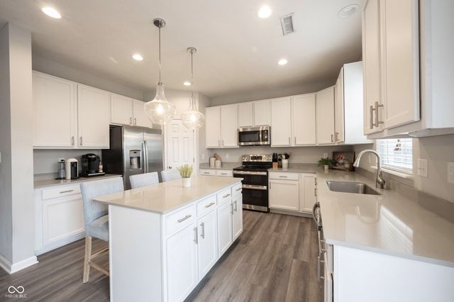 19249 Plowman Drive, Westfield, IN 46074