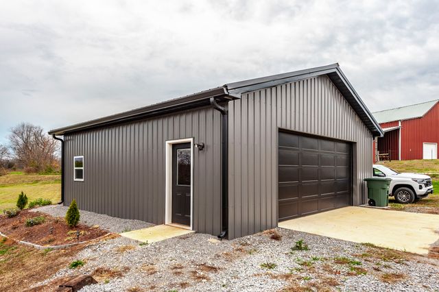 680 Fowler Ford Rd, Portland, TN 37148