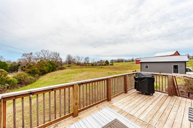680 Fowler Ford Rd, Portland, TN 37148