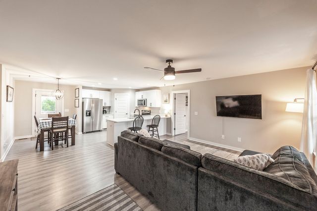 680 Fowler Ford Rd, Portland, TN 37148