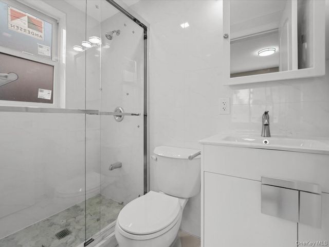 14729 70th Avenue, Flushing, NY 11367