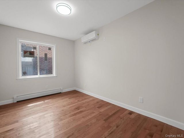 14729 70th Avenue, Flushing, NY 11367