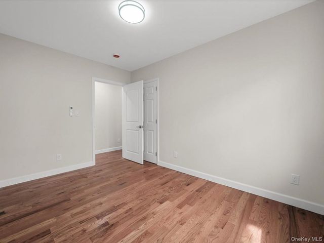 14729 70th Avenue, Flushing, NY 11367