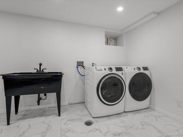 14729 70th Avenue, Flushing, NY 11367