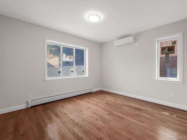 14729 70th Avenue, Flushing, NY 11367