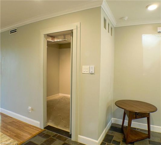 112 pinebrook DR, Fort Myers, FL 33907