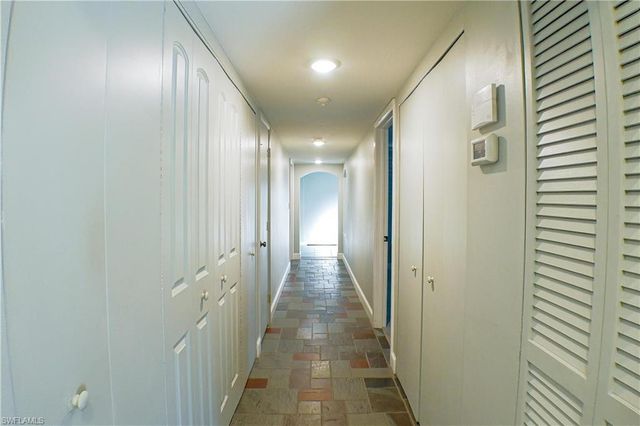 112 pinebrook DR, Fort Myers, FL 33907