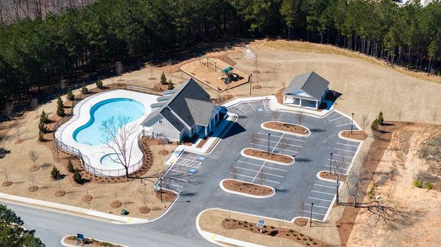 8194 Elkhorn Drive, Fairburn, GA 30213