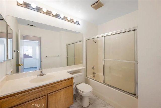 881 Sussex Street North, San Jacinto, CA 92583