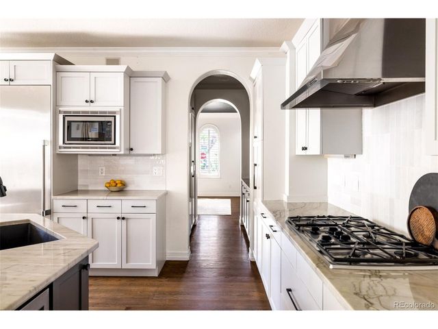 9740 E 32nd Ave, Denver, CO 80238