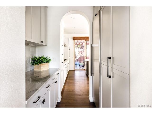 9740 E 32nd Ave, Denver, CO 80238
