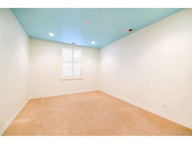 9740 E 32nd Ave, Denver, CO 80238
