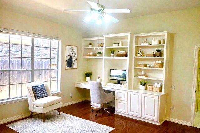 4402 Water Elm Way, Houston, TX 77059