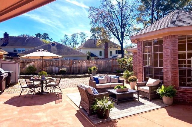 4402 Water Elm Way, Houston, TX 77059