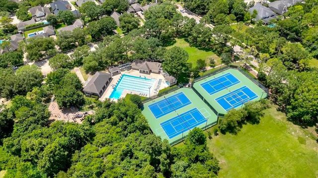 4402 Water Elm Way, Houston, TX 77059