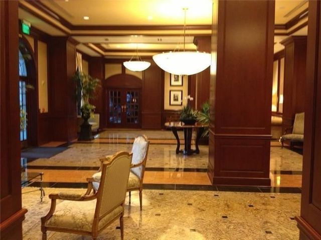 195 14th NE Street 2201, Atlanta, GA 30309