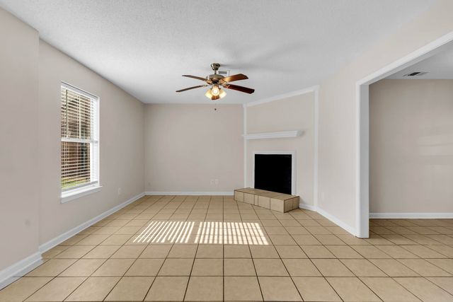 4563 N SUMMER CRK, Memphis, TN 38141