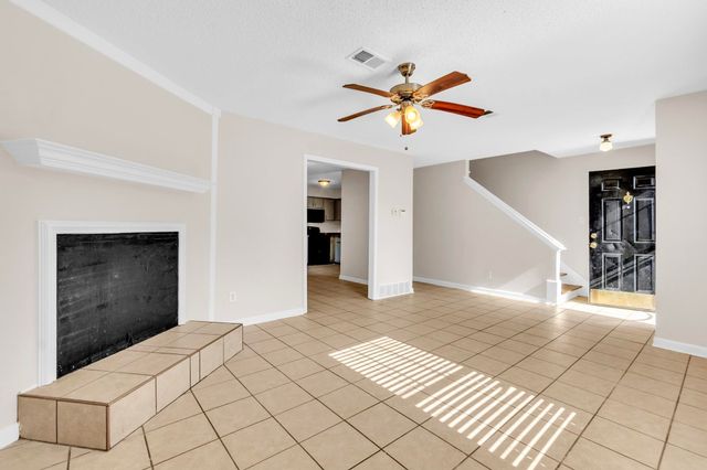 4563 N SUMMER CRK, Memphis, TN 38141