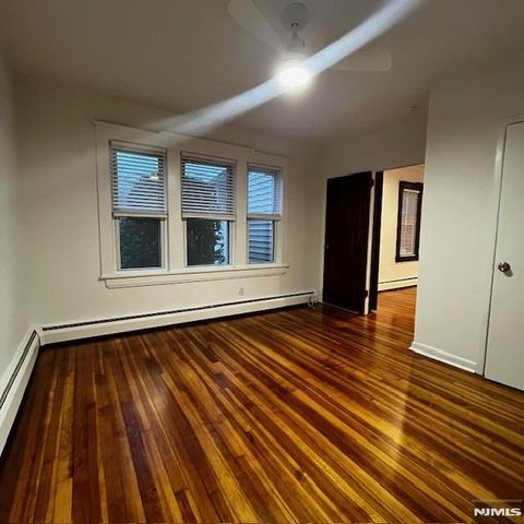 32 Ontario Street, Dumont, NJ 07628