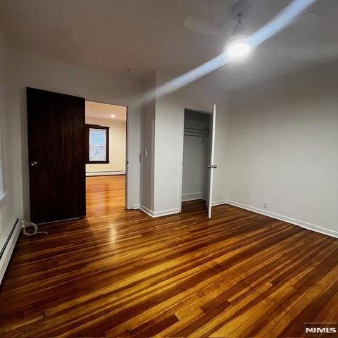 32 Ontario Street, Dumont, NJ 07628