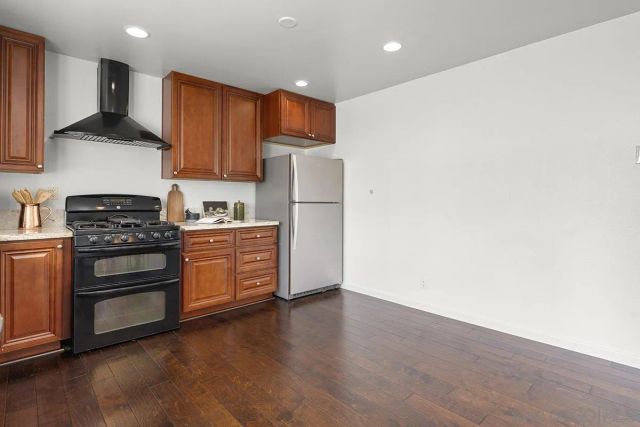 11394 Pegasus Ave, San Diego, CA 92126