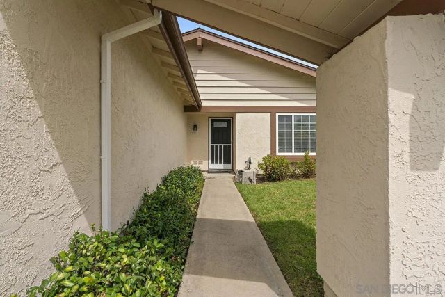 11394 Pegasus Ave, San Diego, CA 92126