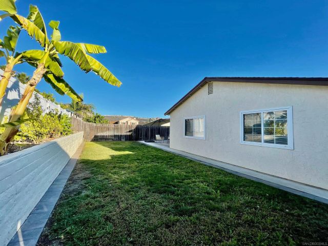 11394 Pegasus Ave, San Diego, CA 92126