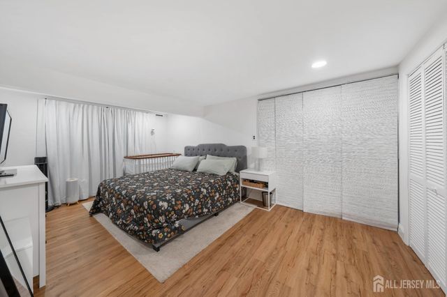 22 Partch Place, Edison, NJ 08817