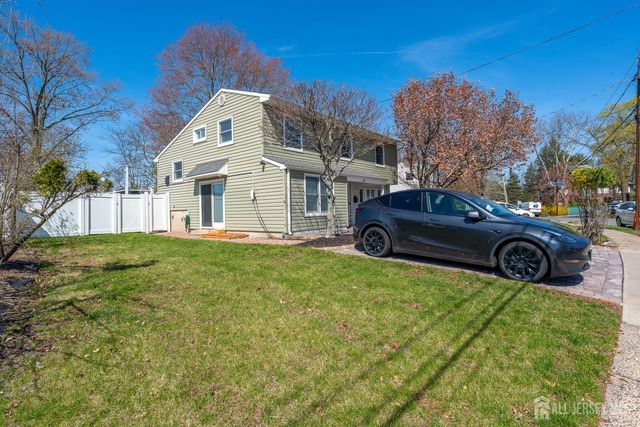 22 Partch Place, Edison, NJ 08817