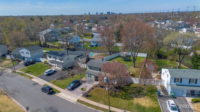 22 Partch Place, Edison, NJ 08817