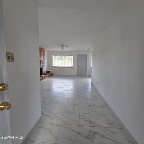 3012 SEA BREEZE Drive, El Paso, TX 79936