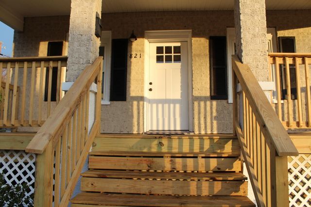 821 12th ST, Roanoke, VA 24017