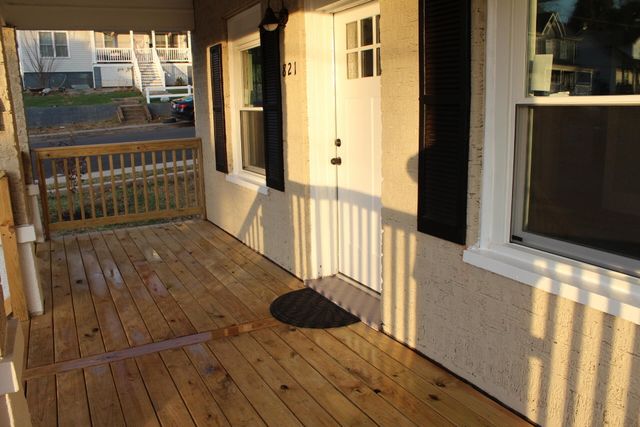 821 12th ST, Roanoke, VA 24017